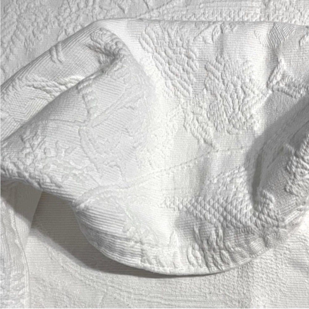 Elegant White Textured Quilt